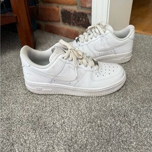 Nike‎ White Low-Top Leather Sneakers